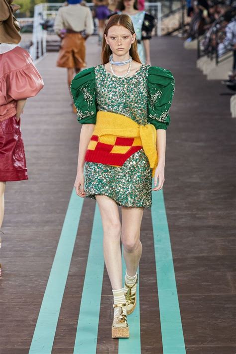 miu miu croisière 2020|Croisière 2020 Fashion Show .